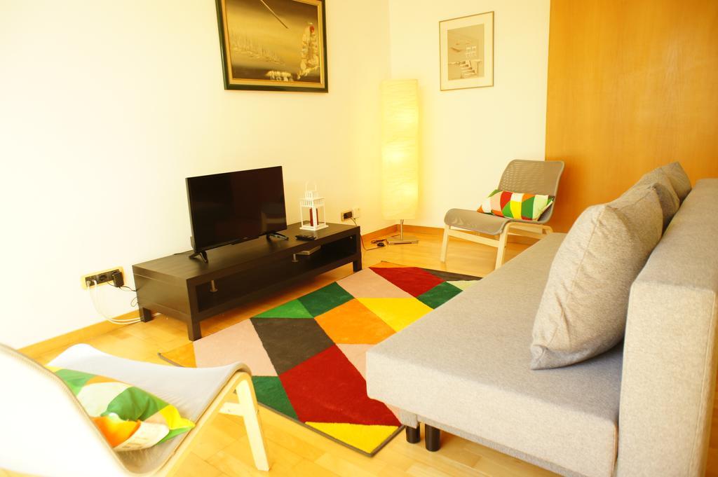 Modern Apartment Near The Bridge Lisboa Exterior foto